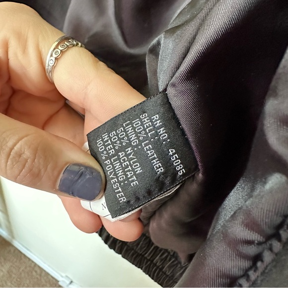 Greg Bell Leather Jacket - Picture 4 of 4